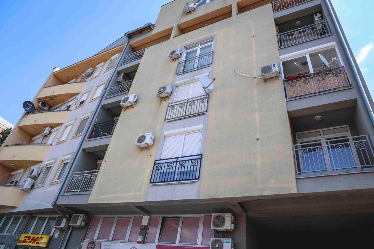 Lucasa Apartment Subotica Bagian luar foto